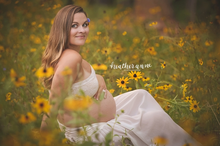 clayton maternity photographer