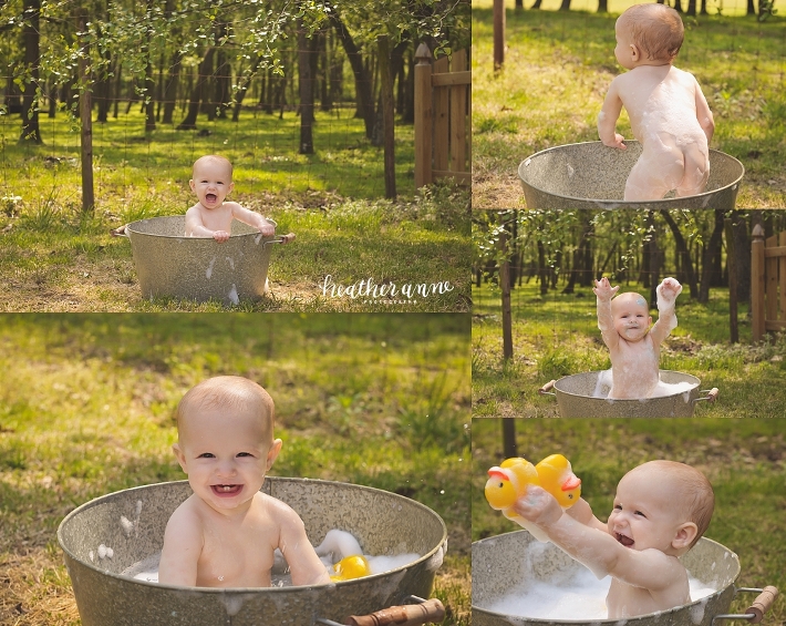 baby bubble bath photos